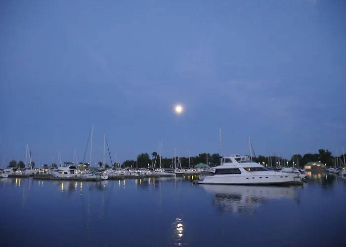 Sun Hotel Winthrop Harbor
